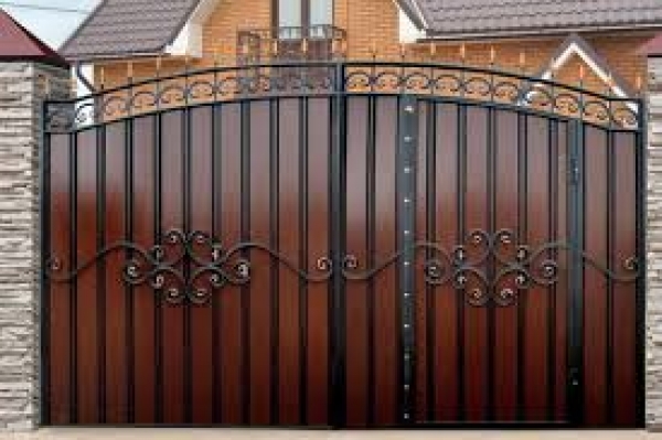 Причины популярности сварных металлических ворот и калиток